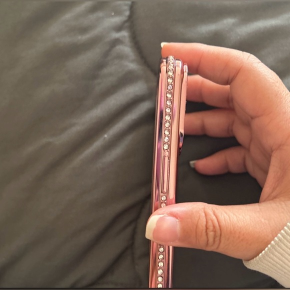 iPhone case - Picture 4 of 5